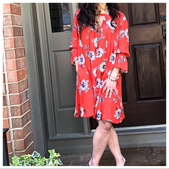 ✨LAST ONE ✨Gorgeous floral loose fit dress - Picture 4 of 5